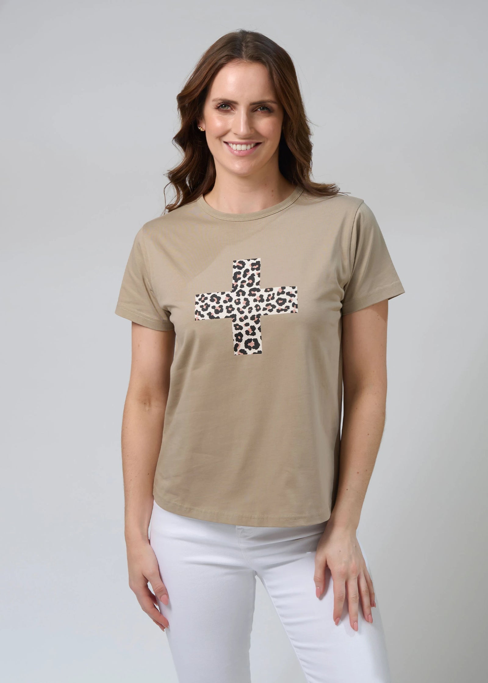 Ace Tee Leopard Cross ~ Sage