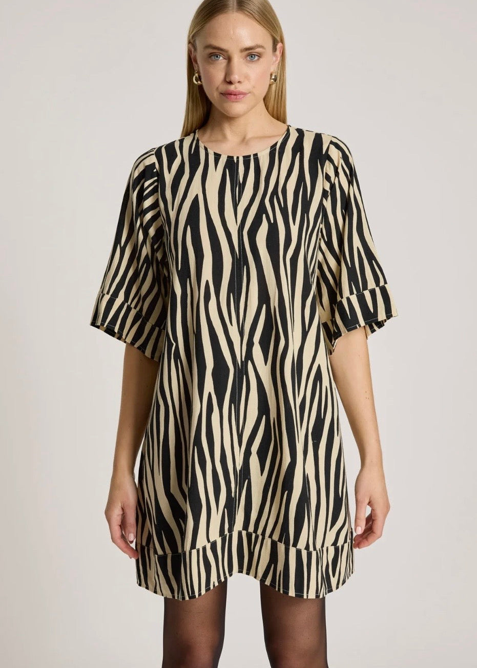 Bajau Tunic Dress ~ Savanna