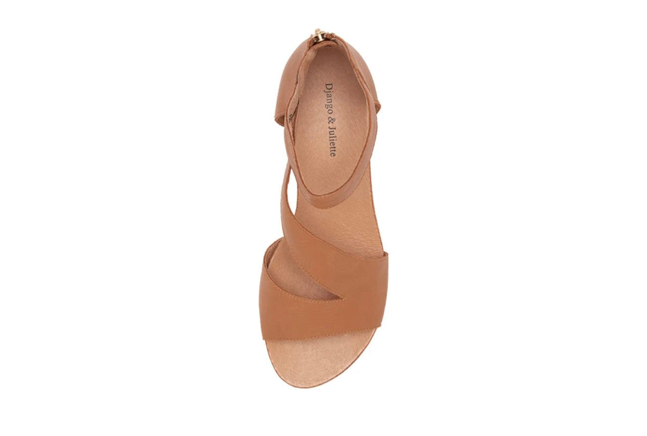 Kendrik Sandal ~ Tan
