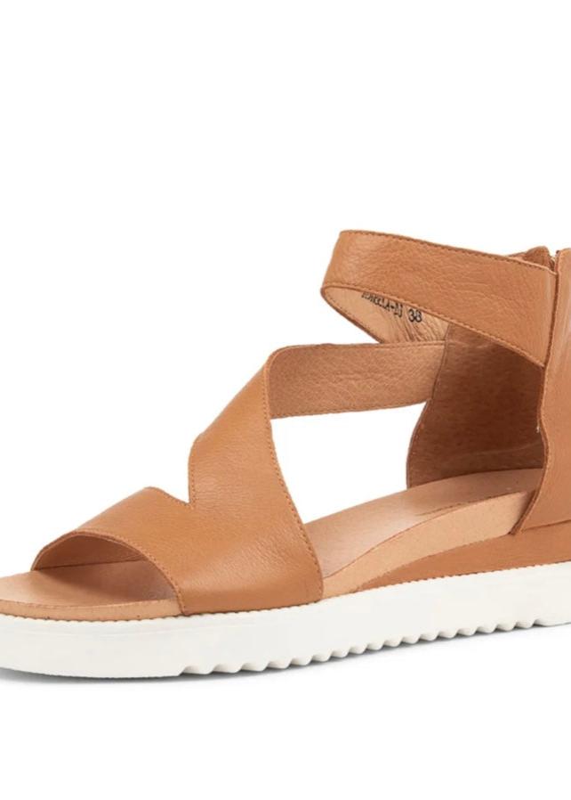 Kendrik Sandal ~ Tan