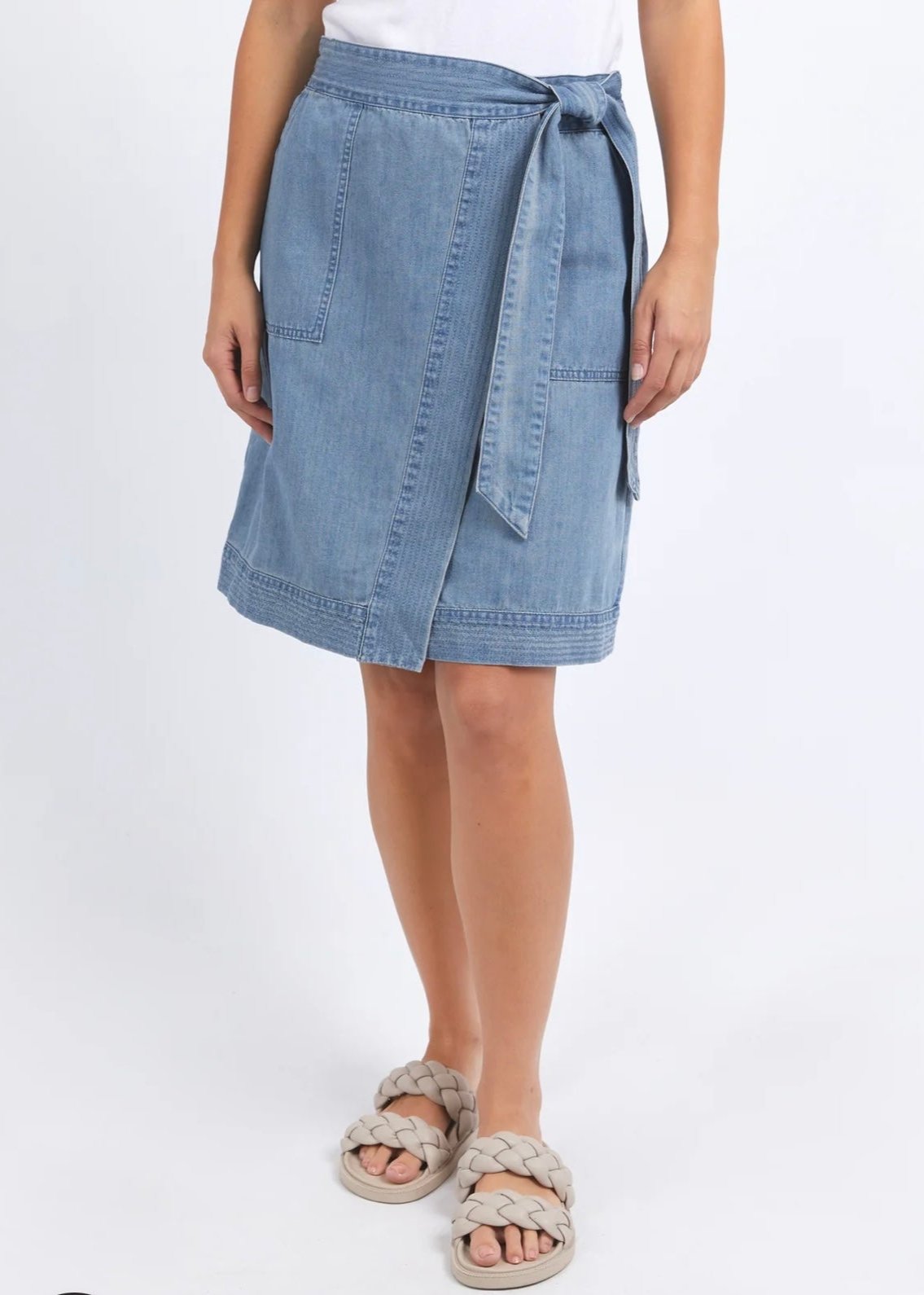 Marieka Skirt ~ Light Blue