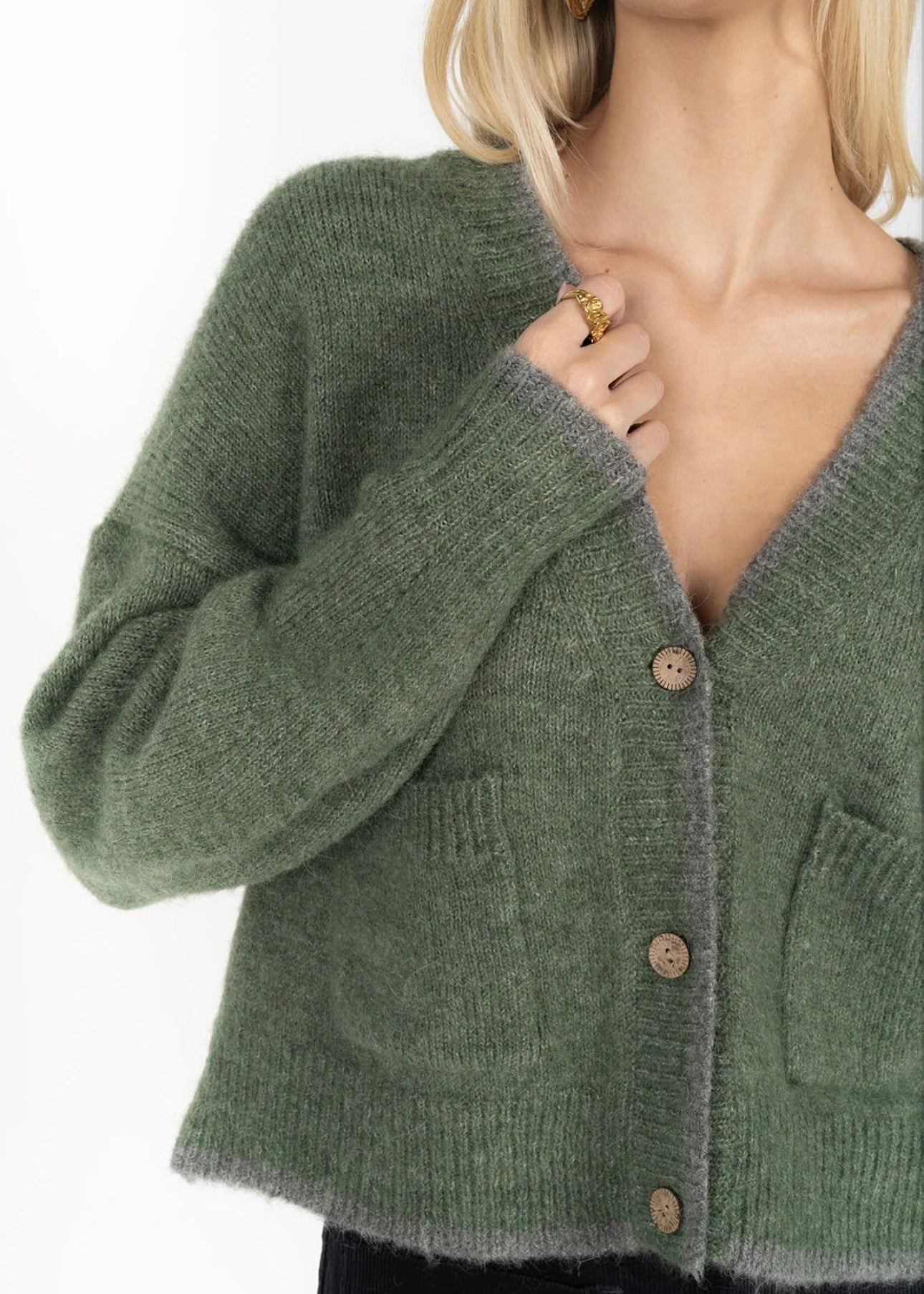 Romi Cardi ~ Green/Grey
