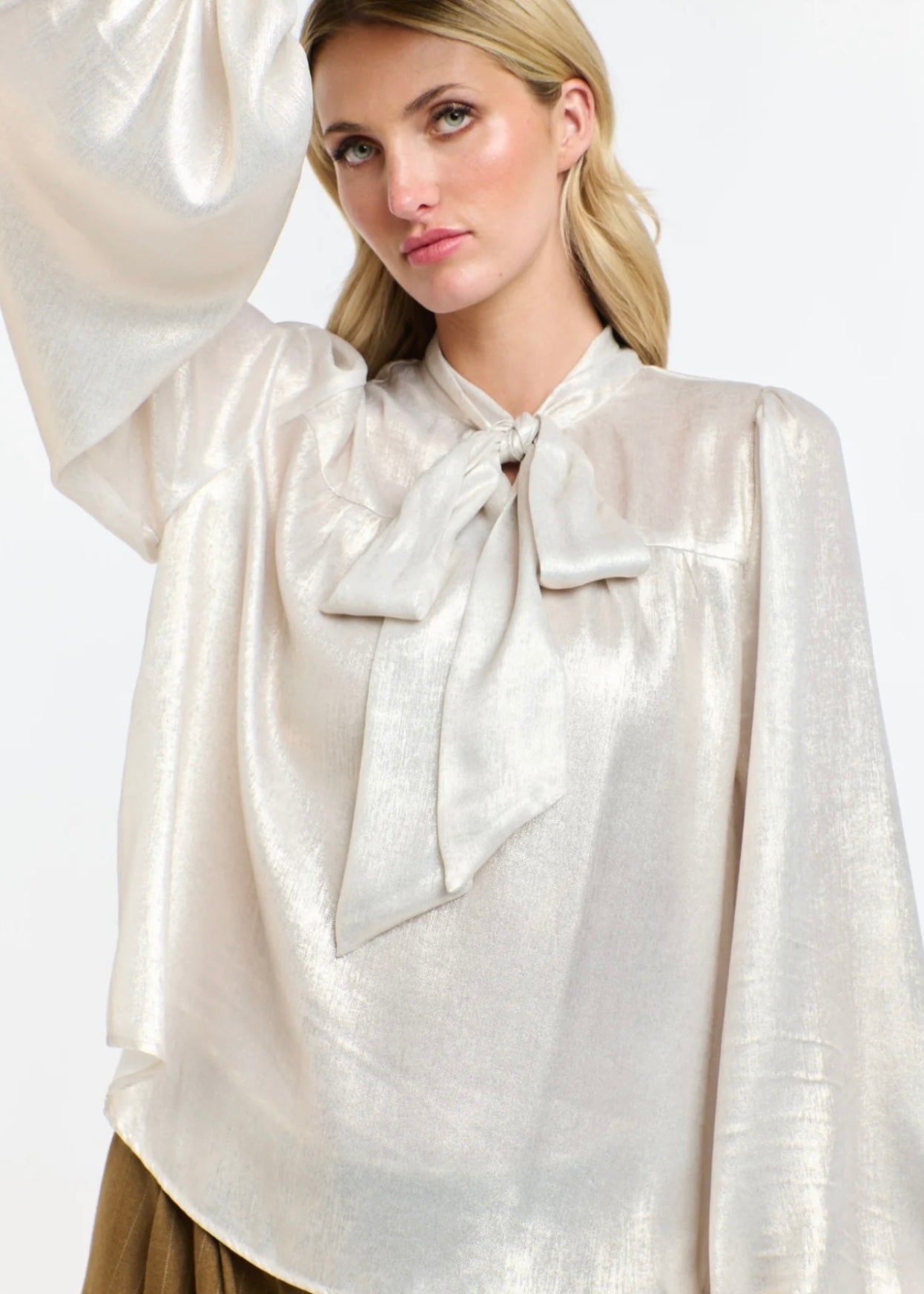 Pussy Bow Top ~ Champagne