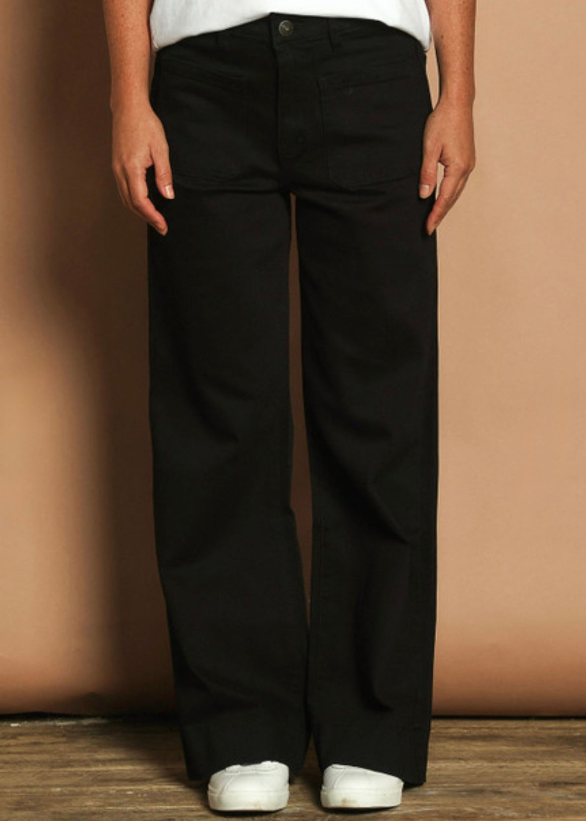 Nora Wide Leg Jeans ~ Black