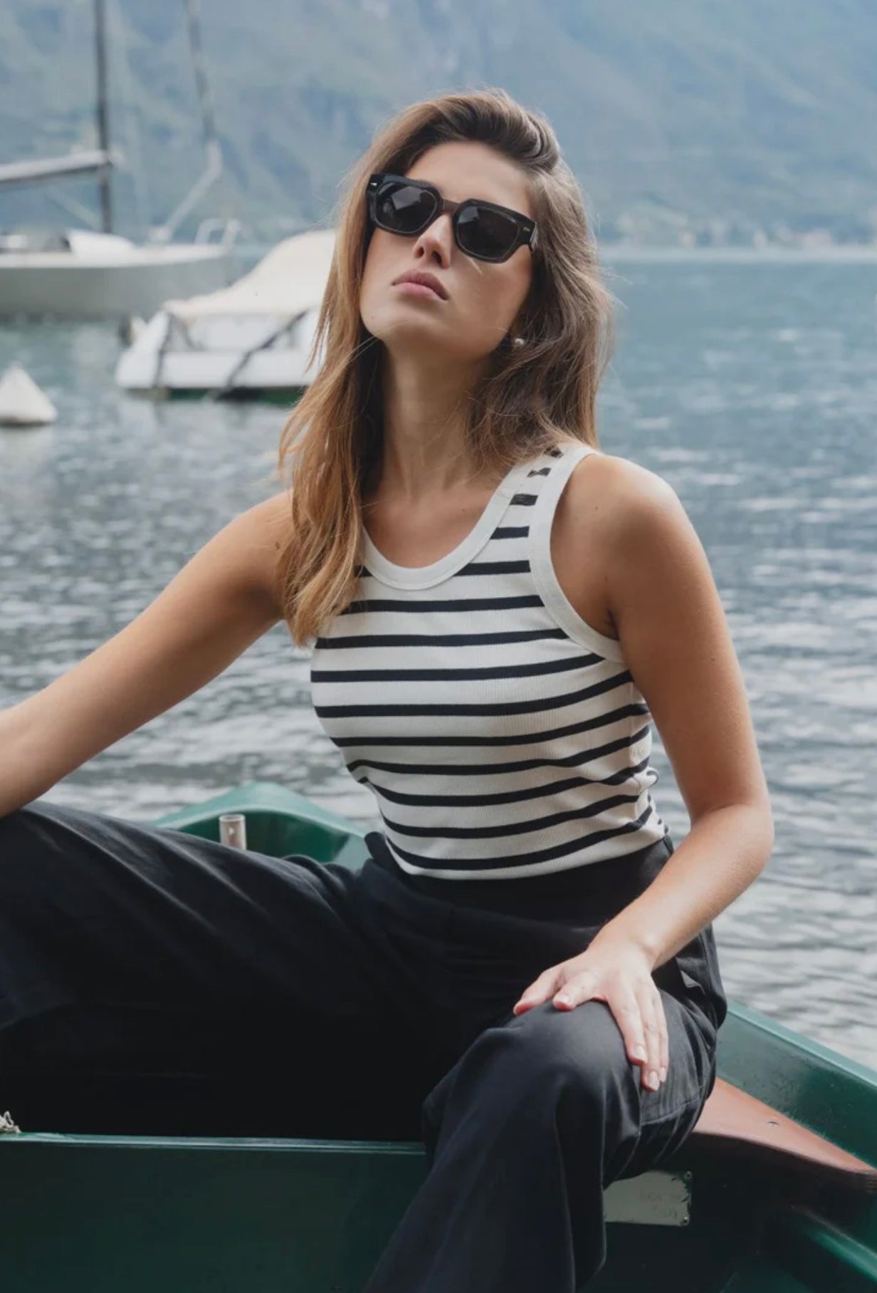 Cobble Stripe Rib Cutaway Tank ~ Black & White