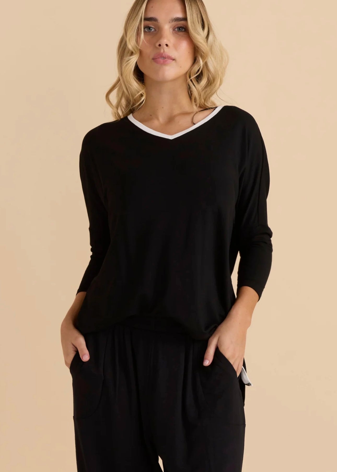 Adina 3/4 Sleeve top ~ Black