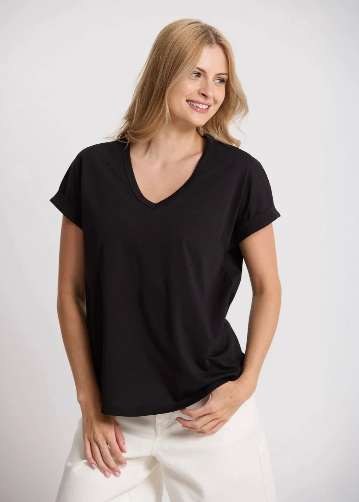 Soho Cuff V Tee ~ Black