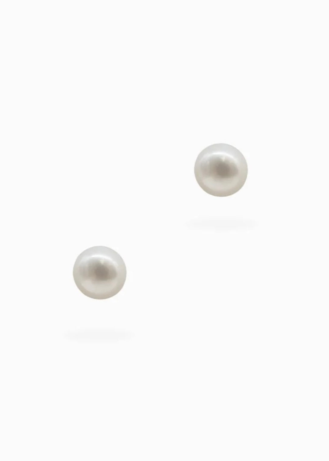 Small Pearl Stud Earrings