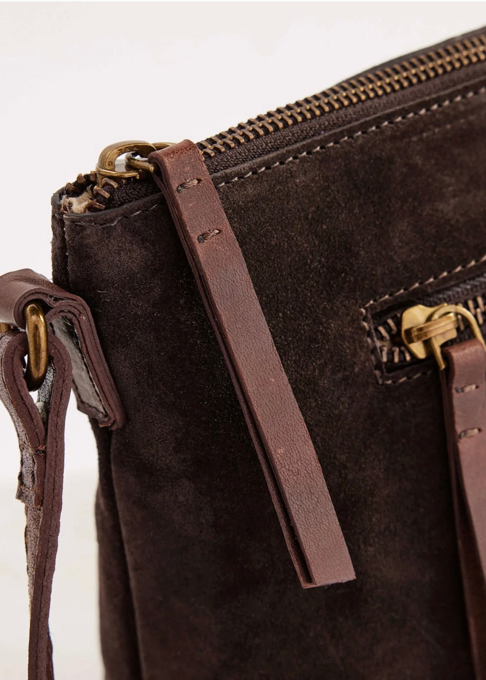 Suede Essential ~ Chocolate