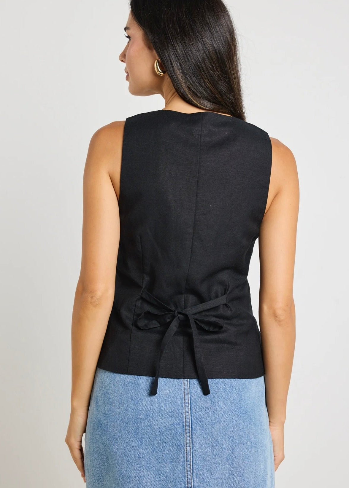 Viaduct Linen Vest Top ~ Black