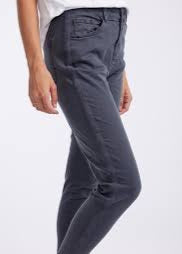 Chain Jean ~ Charcoal