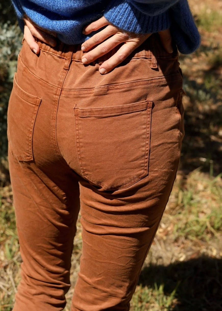 Bellagio Jean ~ Terracotta