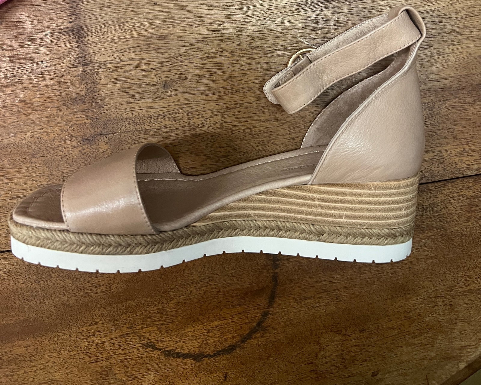 Idola Sandal ~ Cappuccino