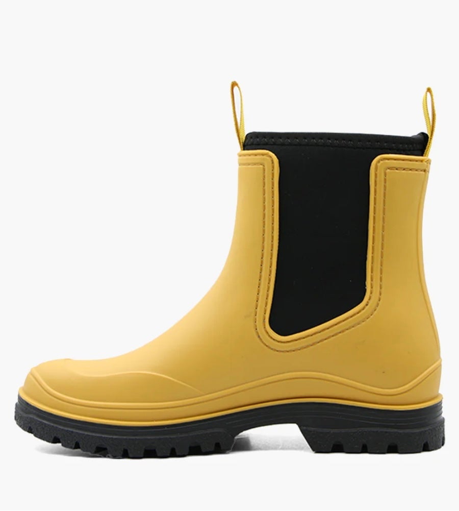 Amelia Gumboot ~ Corn