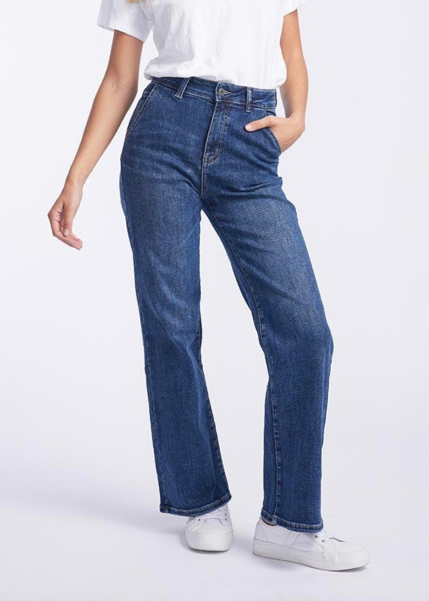 Shirley Jeans ~ Denim