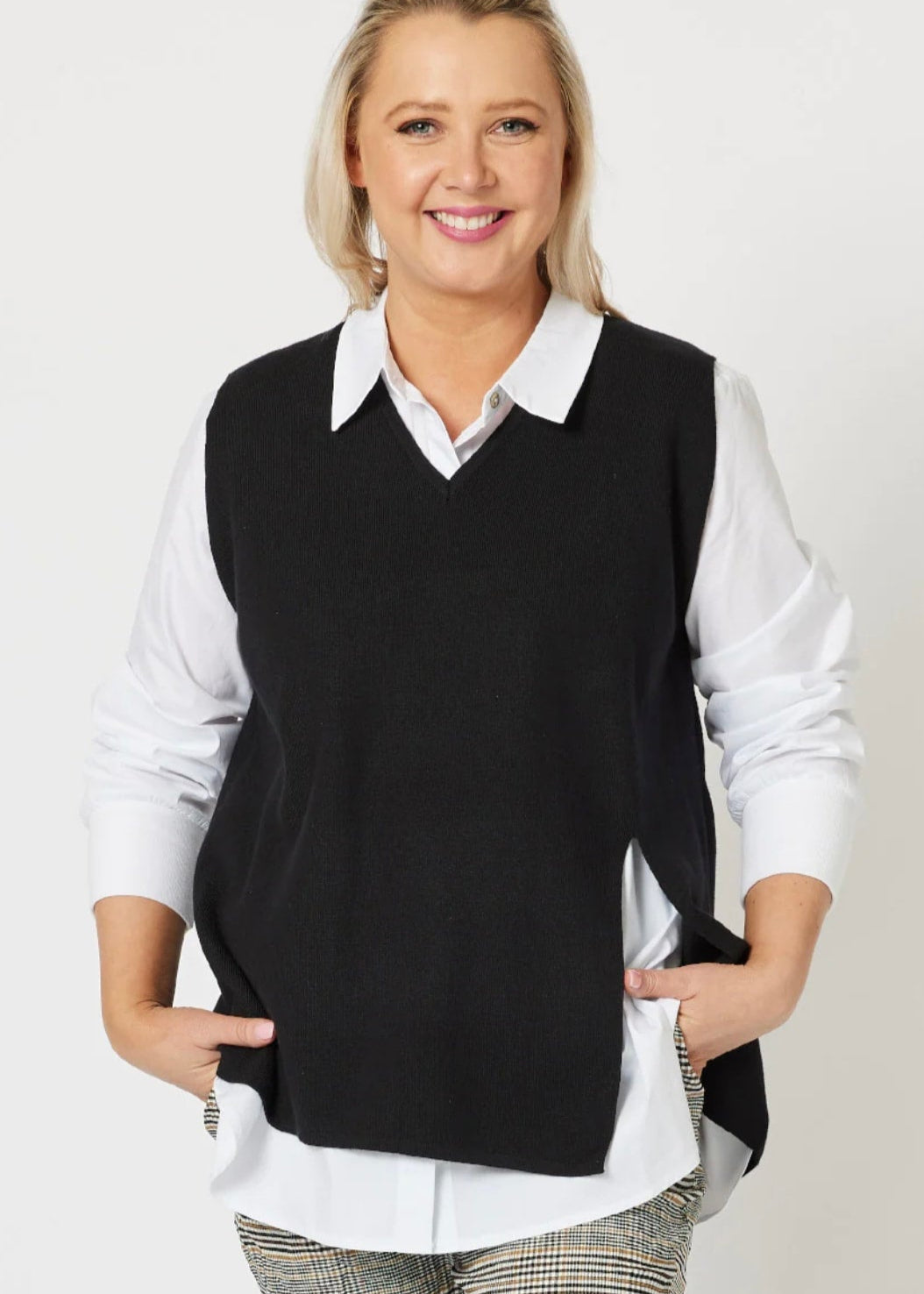 Vicky Side Split Knit Vest ~ Black