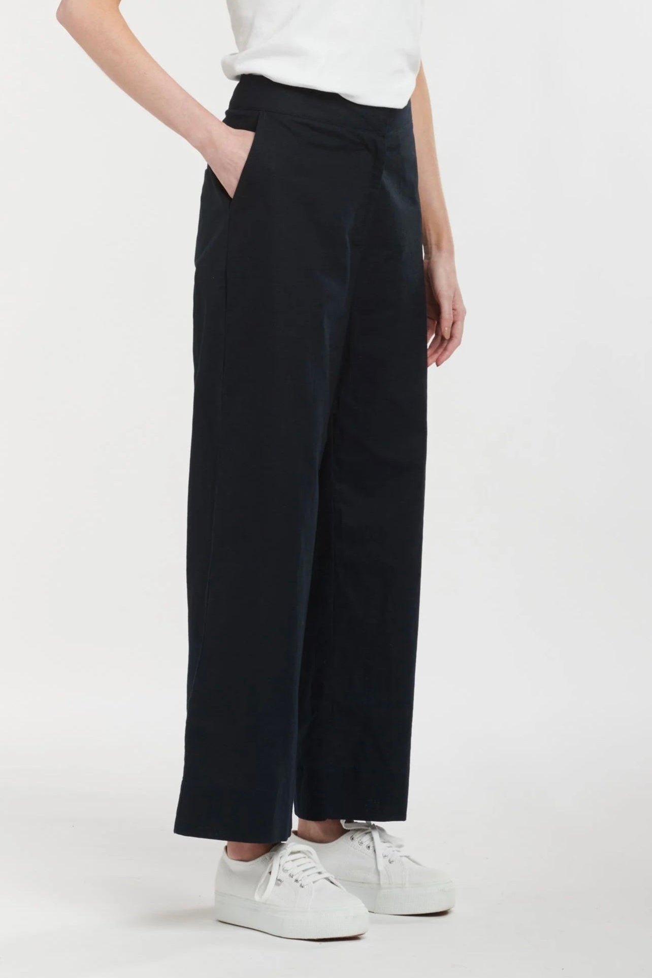 Portofino Pants ~ Navy