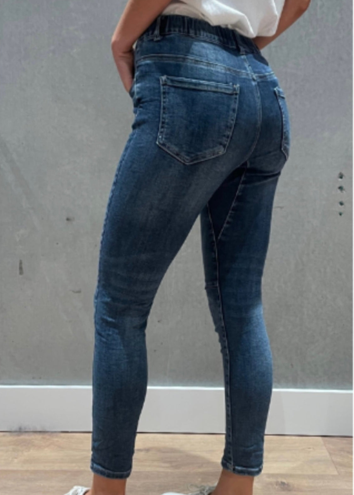 Emma Stretch Jean ~ Dark Denim