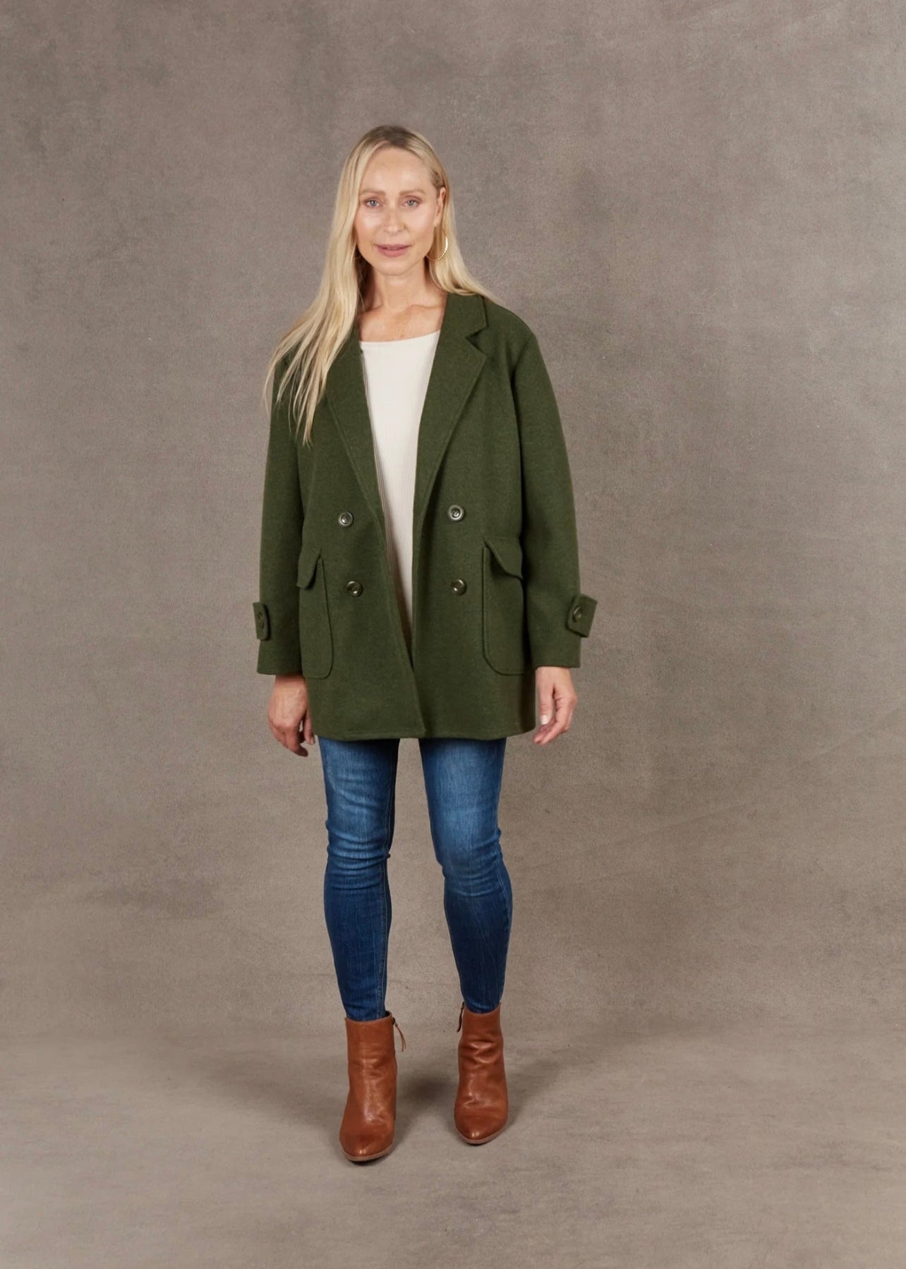 Mohave Blazer ~ Olive