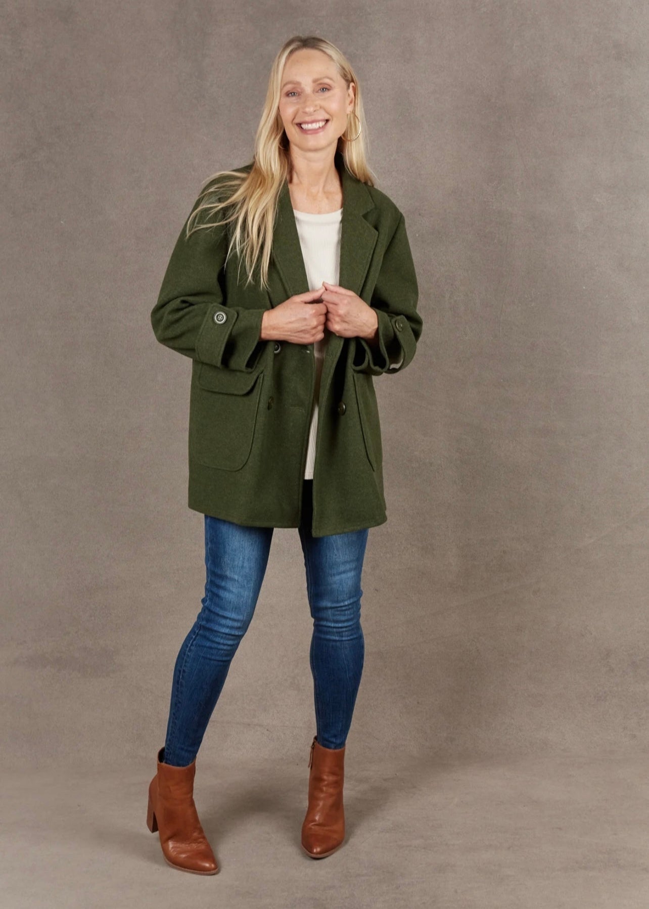 Mohave Blazer ~ Olive