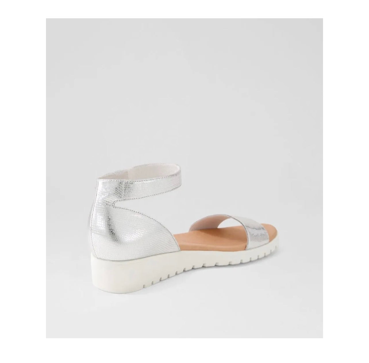 Makally ~ Silver White