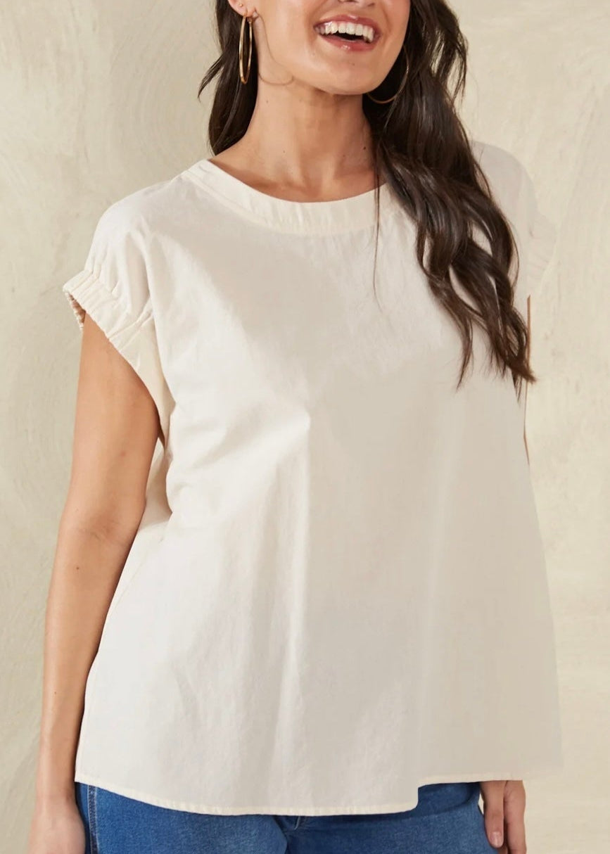 Adelfia Top ~ Cannoli