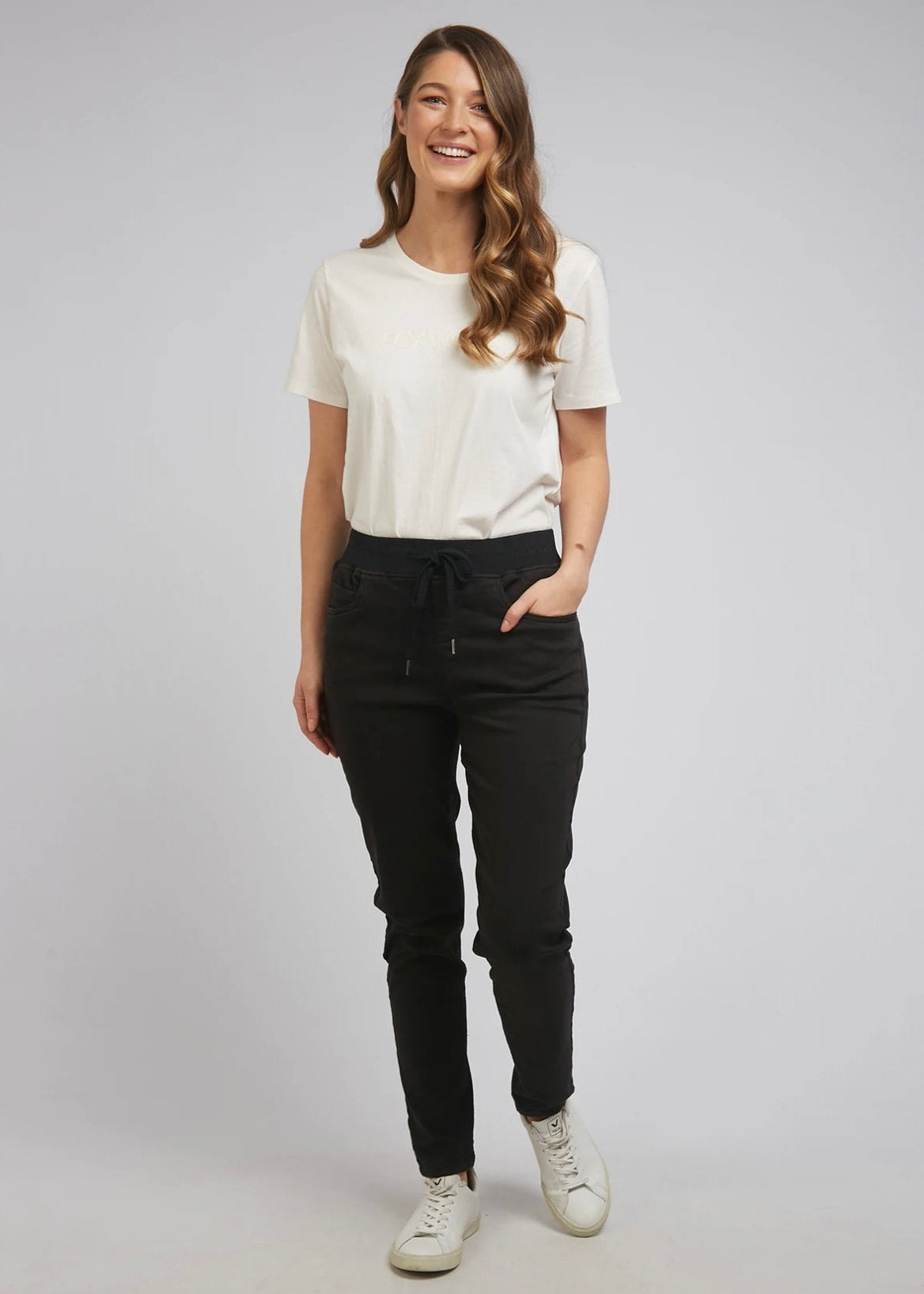 Sylvia Jogger ~ Black