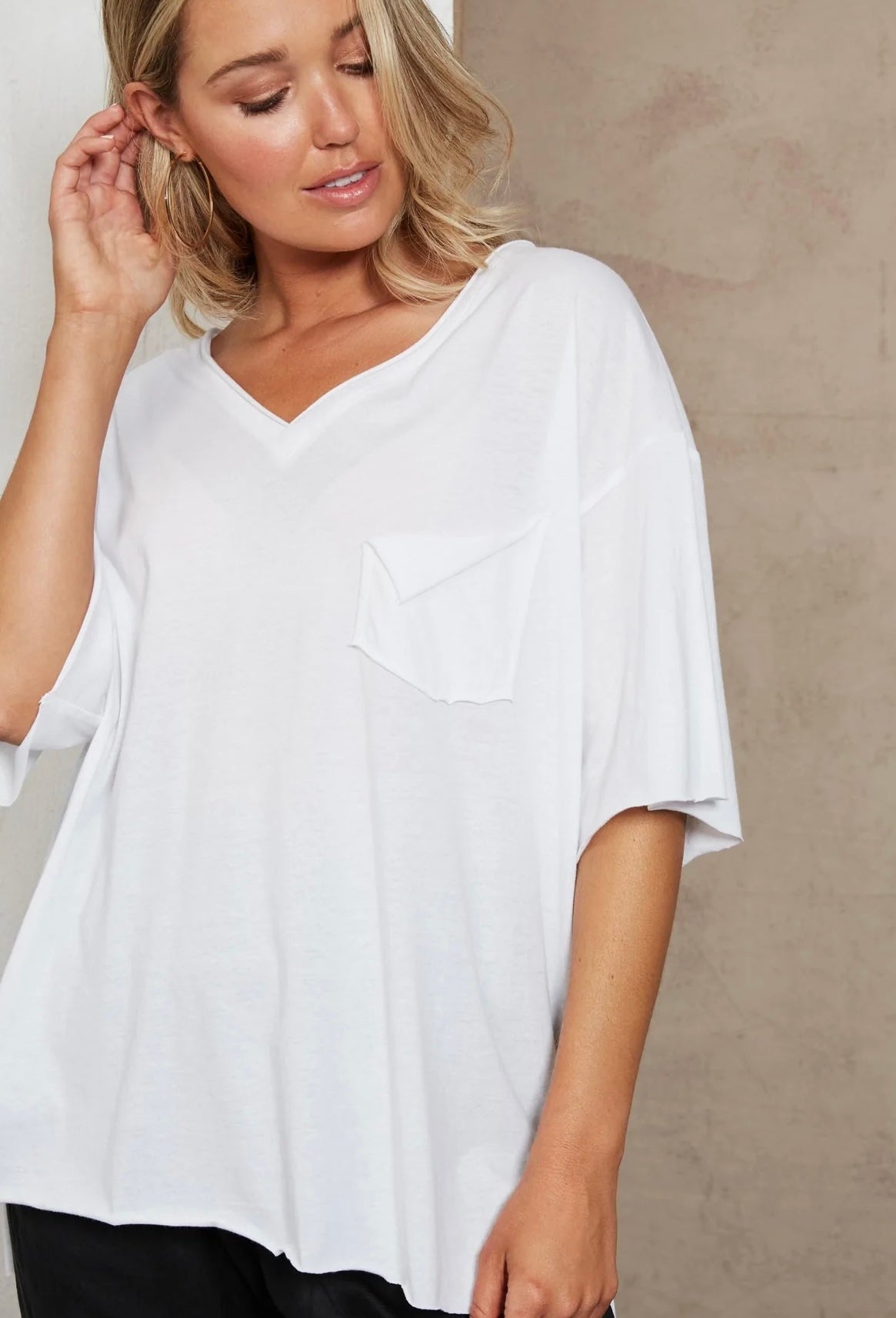 Studio Pocket T Shirt ~ Salt