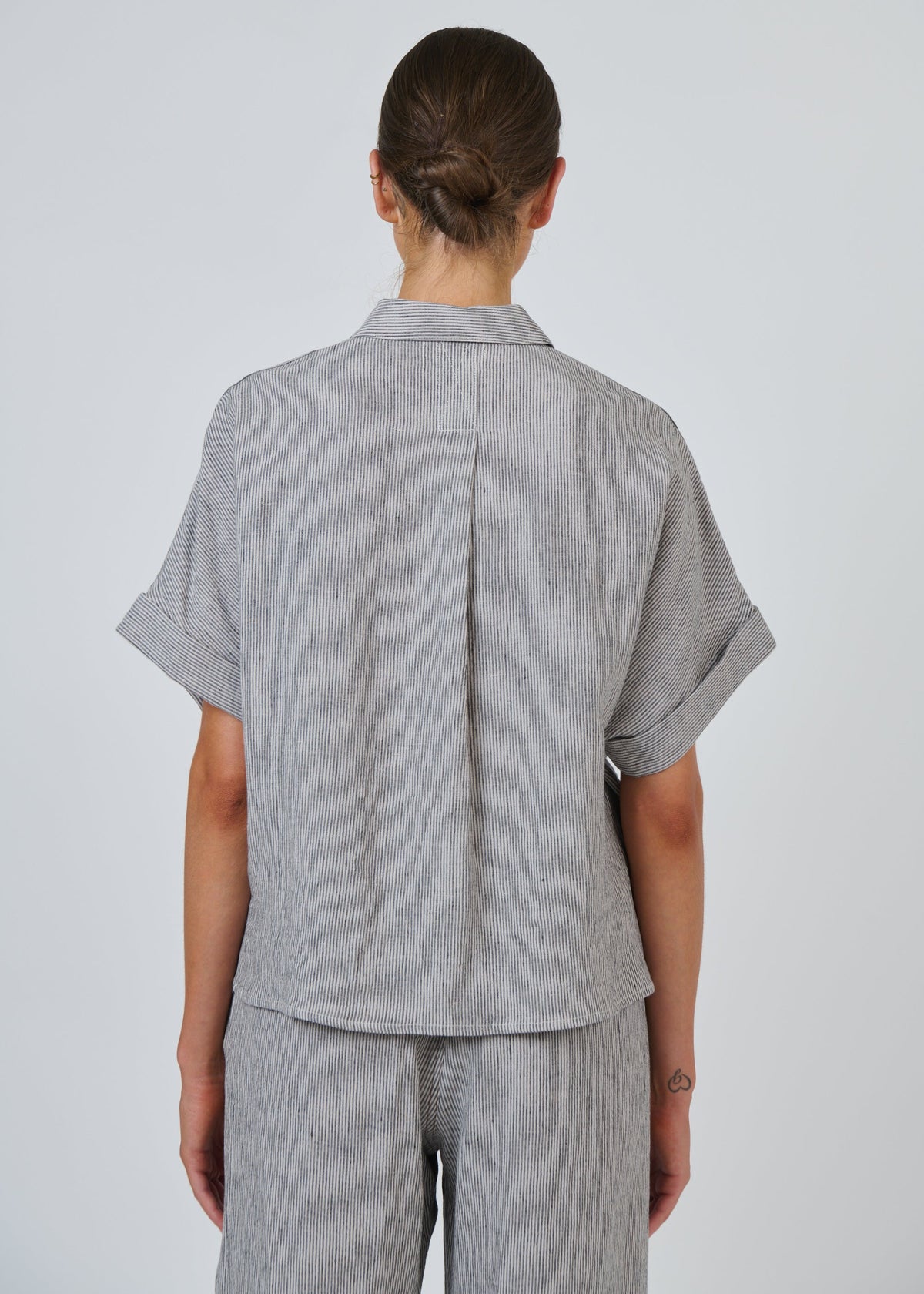 Linen Shirt ~ Rue