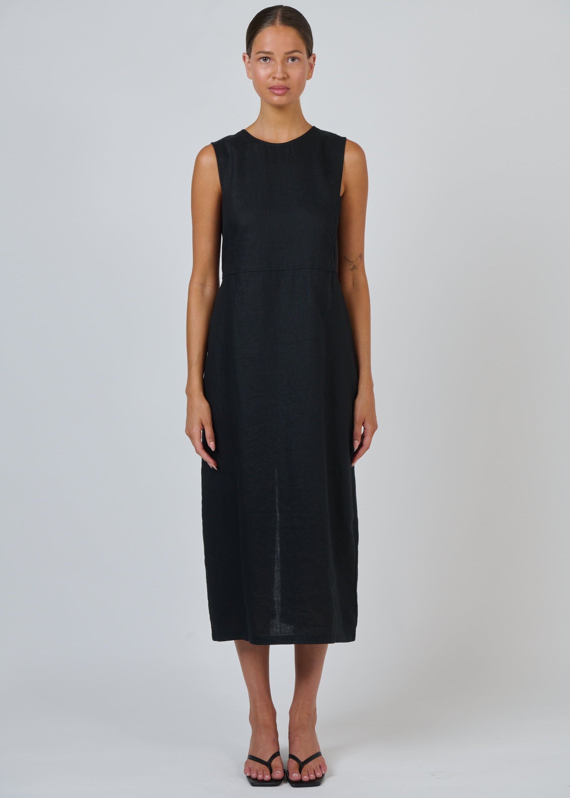 Linen Dress ~ Black