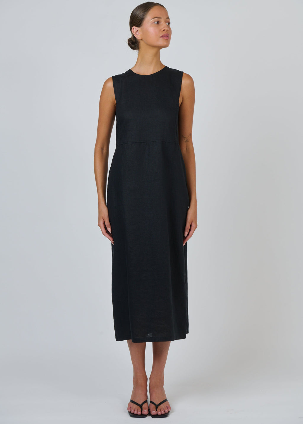 Linen Dress ~ Black