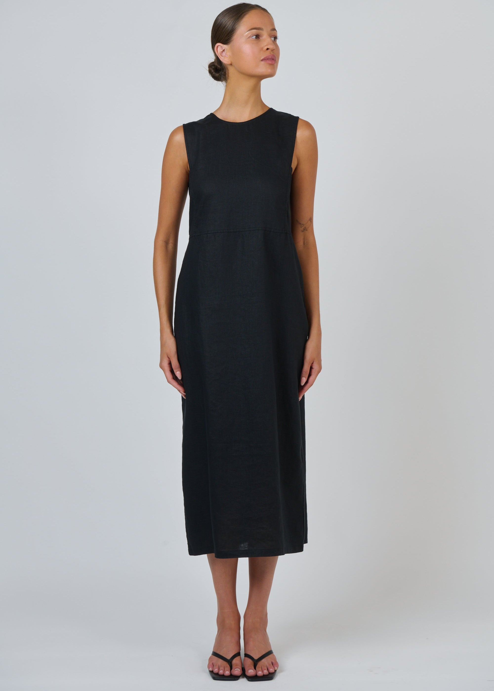 Linen Dress ~ Black