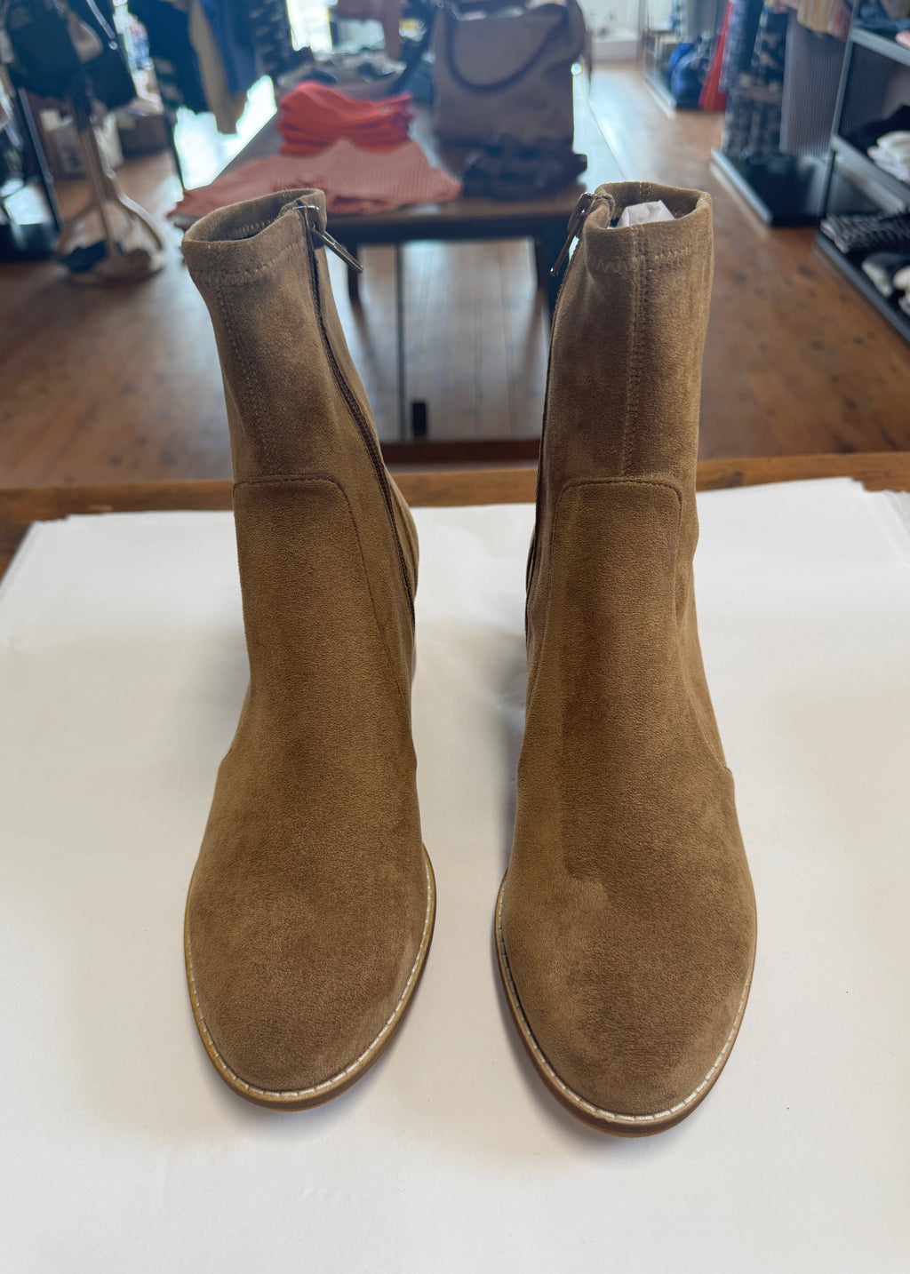 Matveys Boot ~ Lt Chocolate
