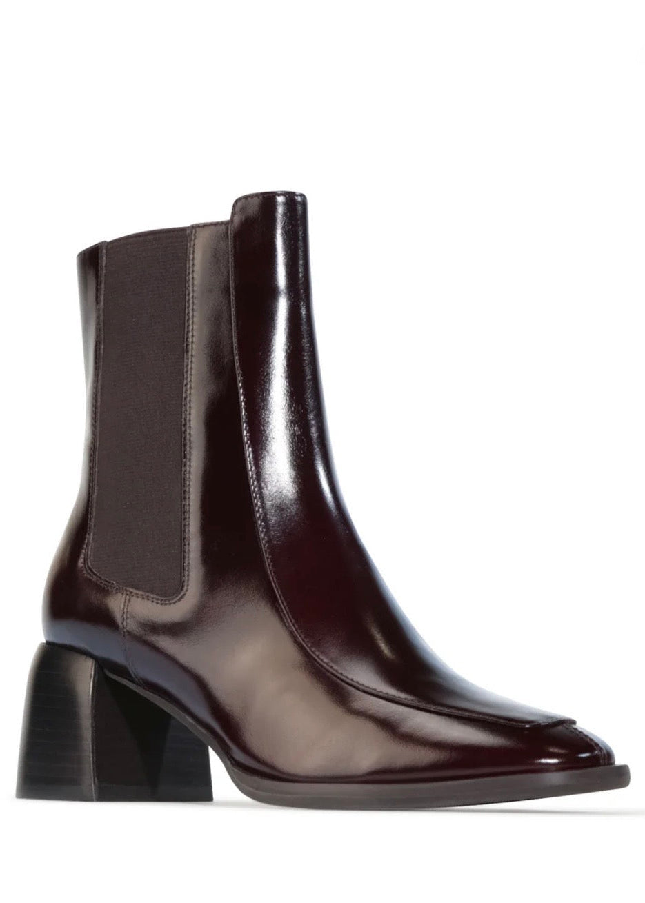 Charcoal Boots ~ Cigar