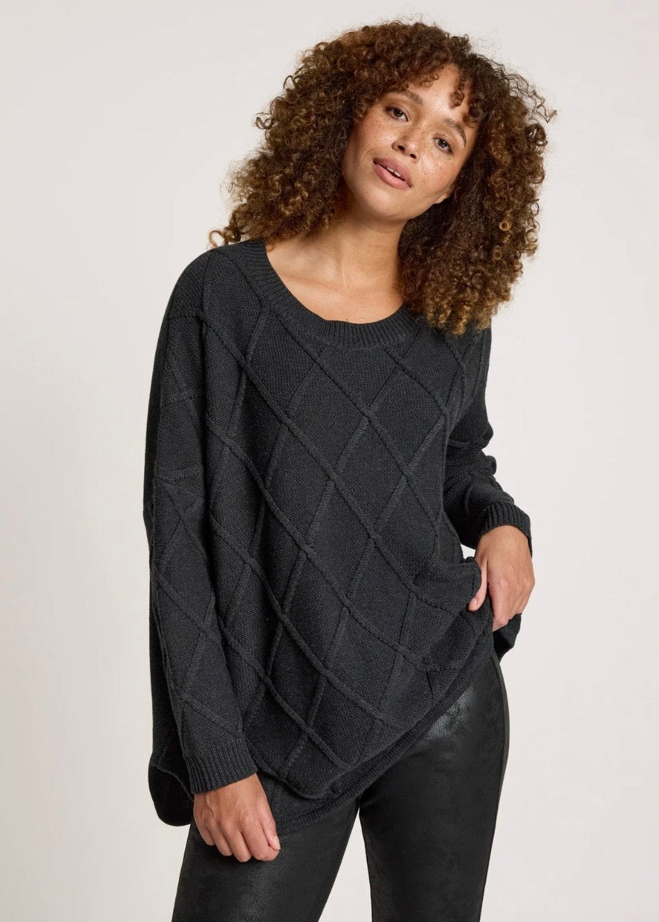 Liora Relaxed Jumper ~ Char