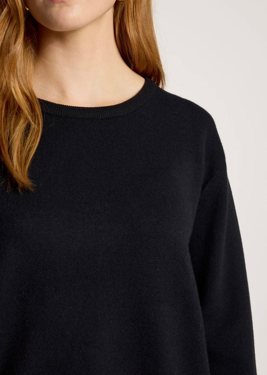 Zala Jumper ~ Black