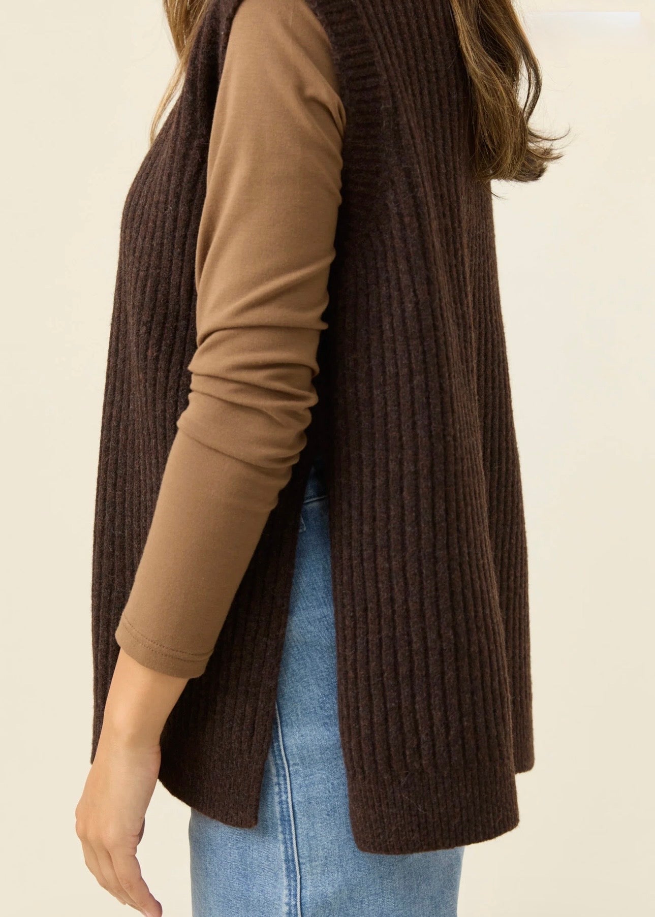 Miru Crew Knit Vest ~ Chocolate