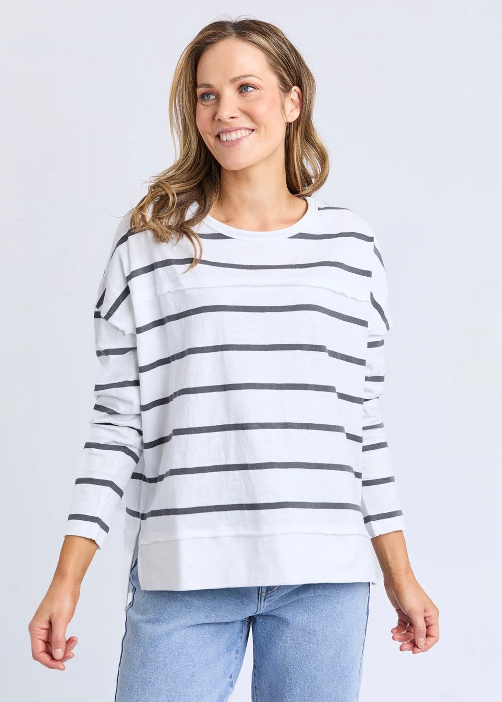 Jayne Stripe Throw On Top ~ White/Charcoal