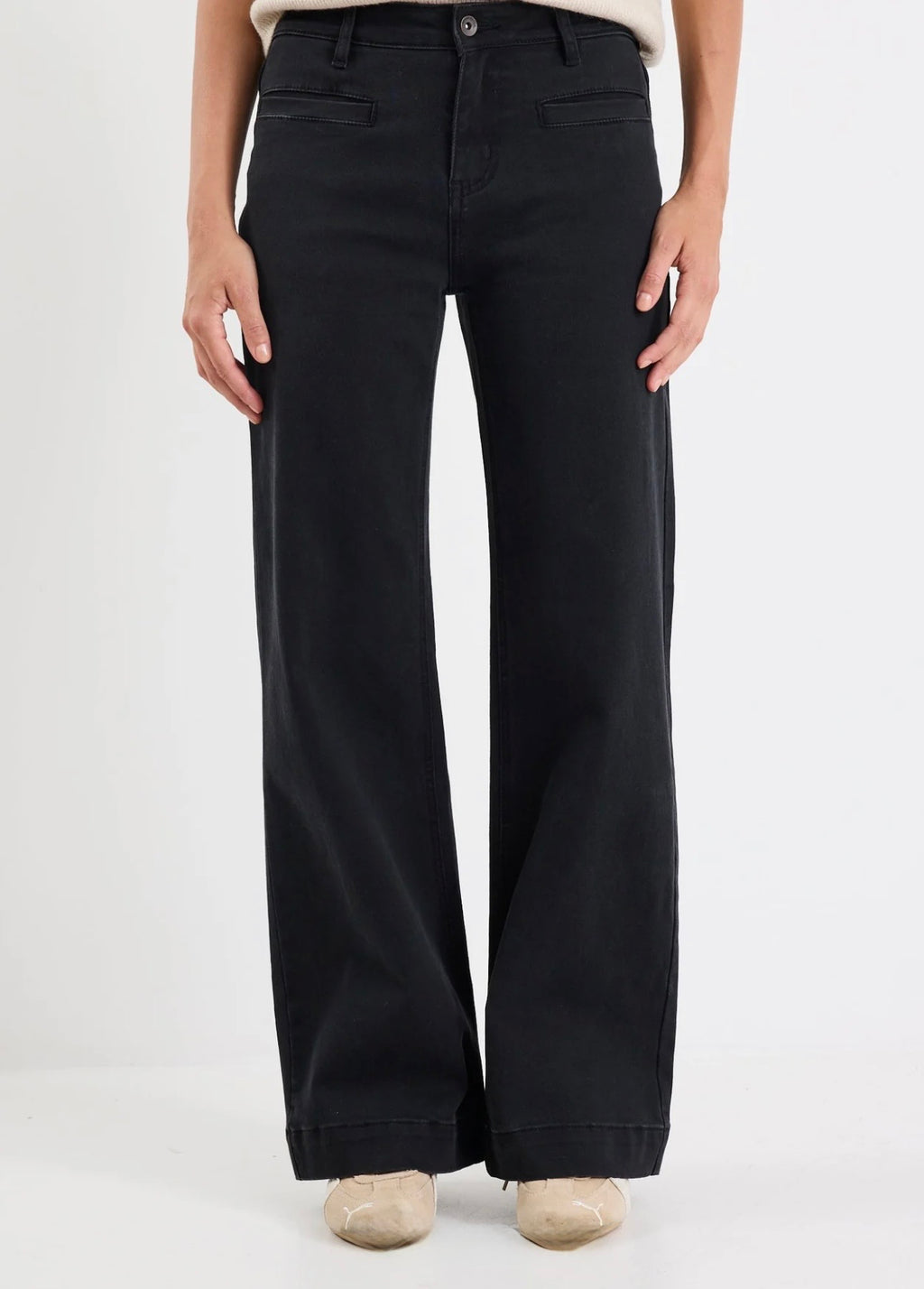 Concert Mid Rise Wide Leg Jeans ~ Black