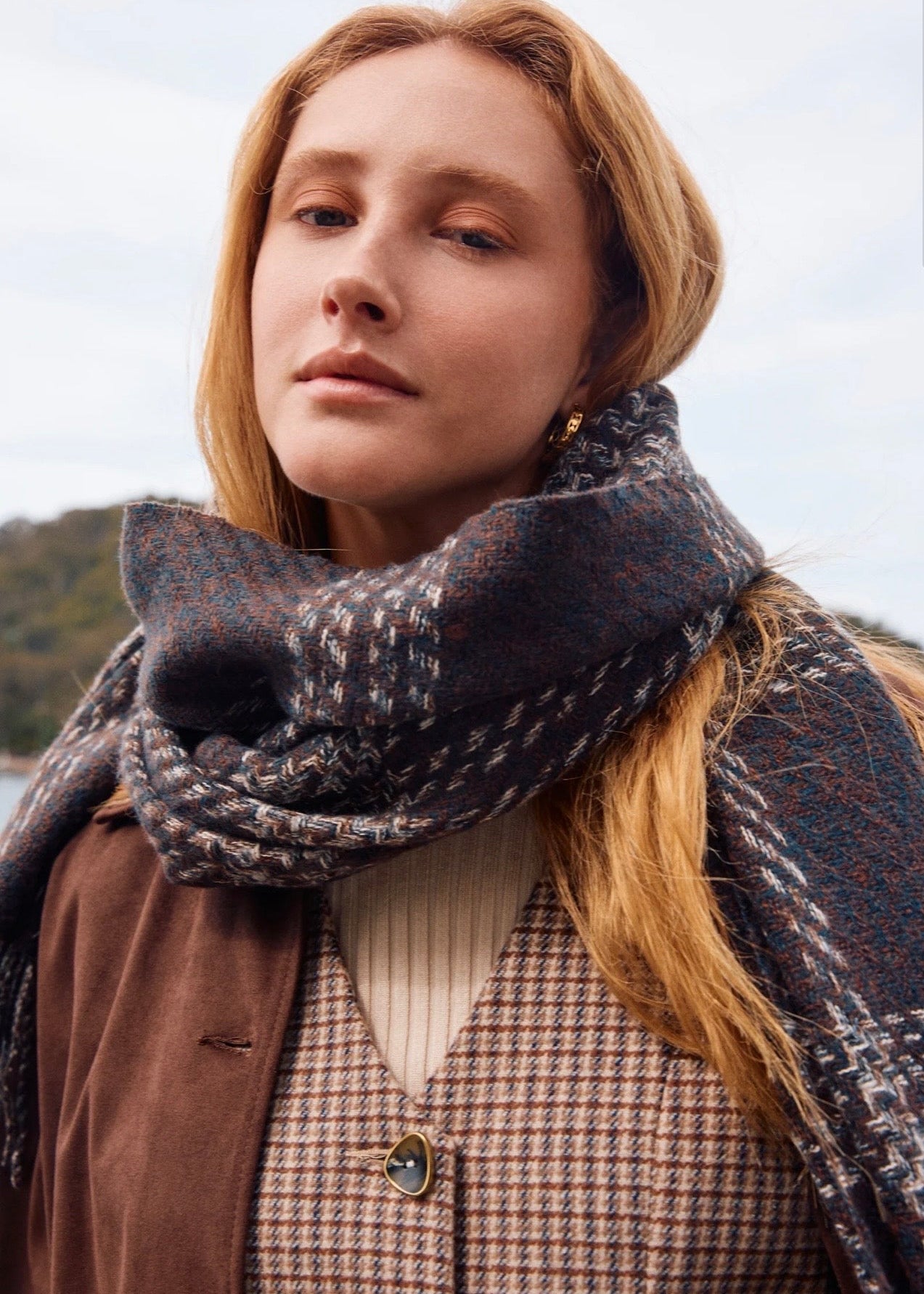Lennon Scarf ~ Chocolate