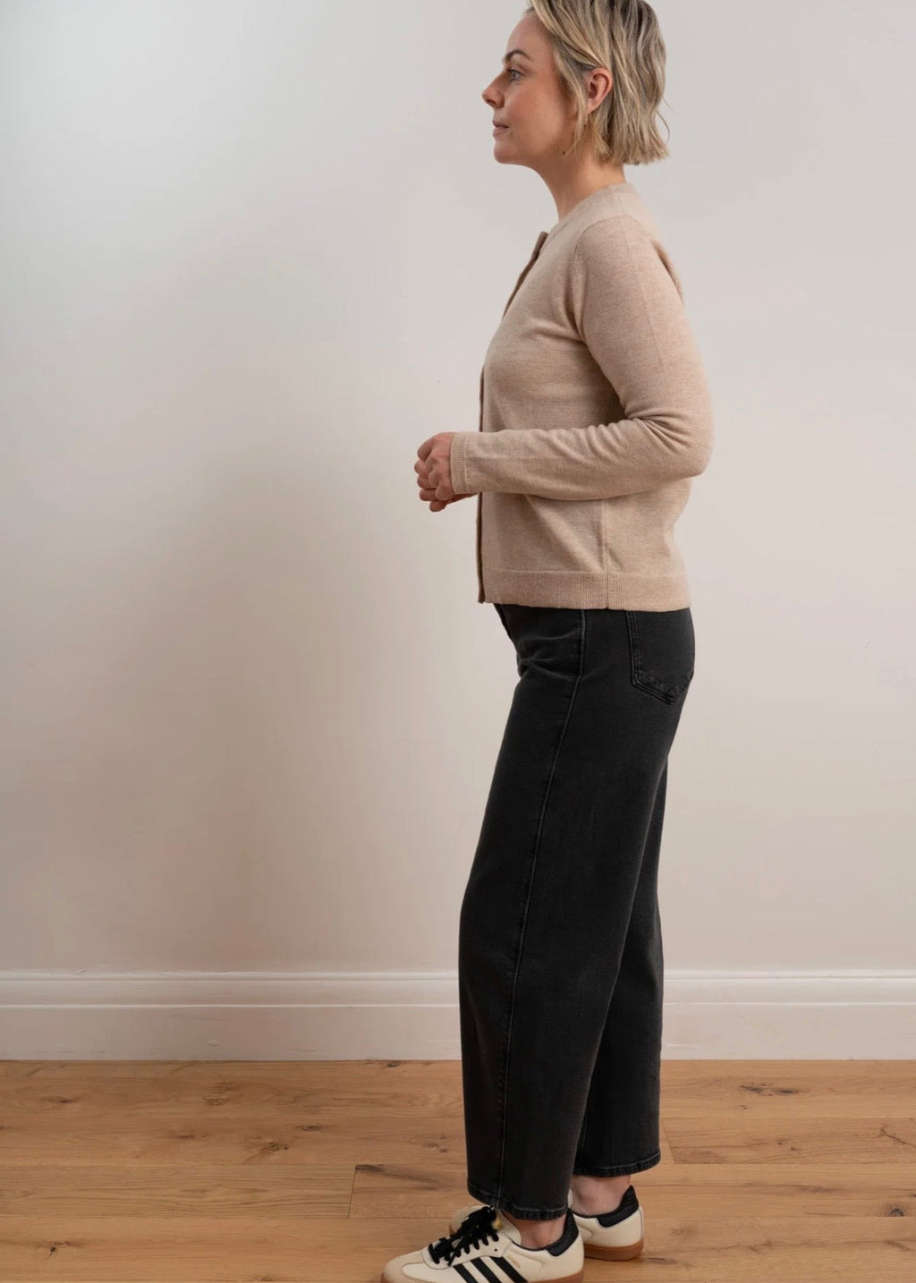 Merino Fine Cardigan ~ Pale Oat