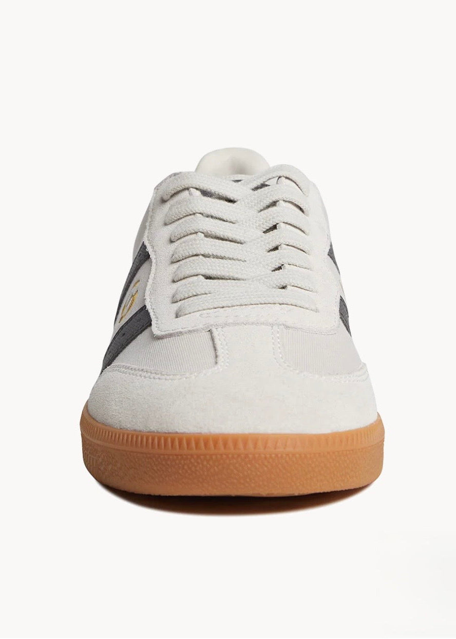 2001 Parallel Sneaker ~ Bone Canvas