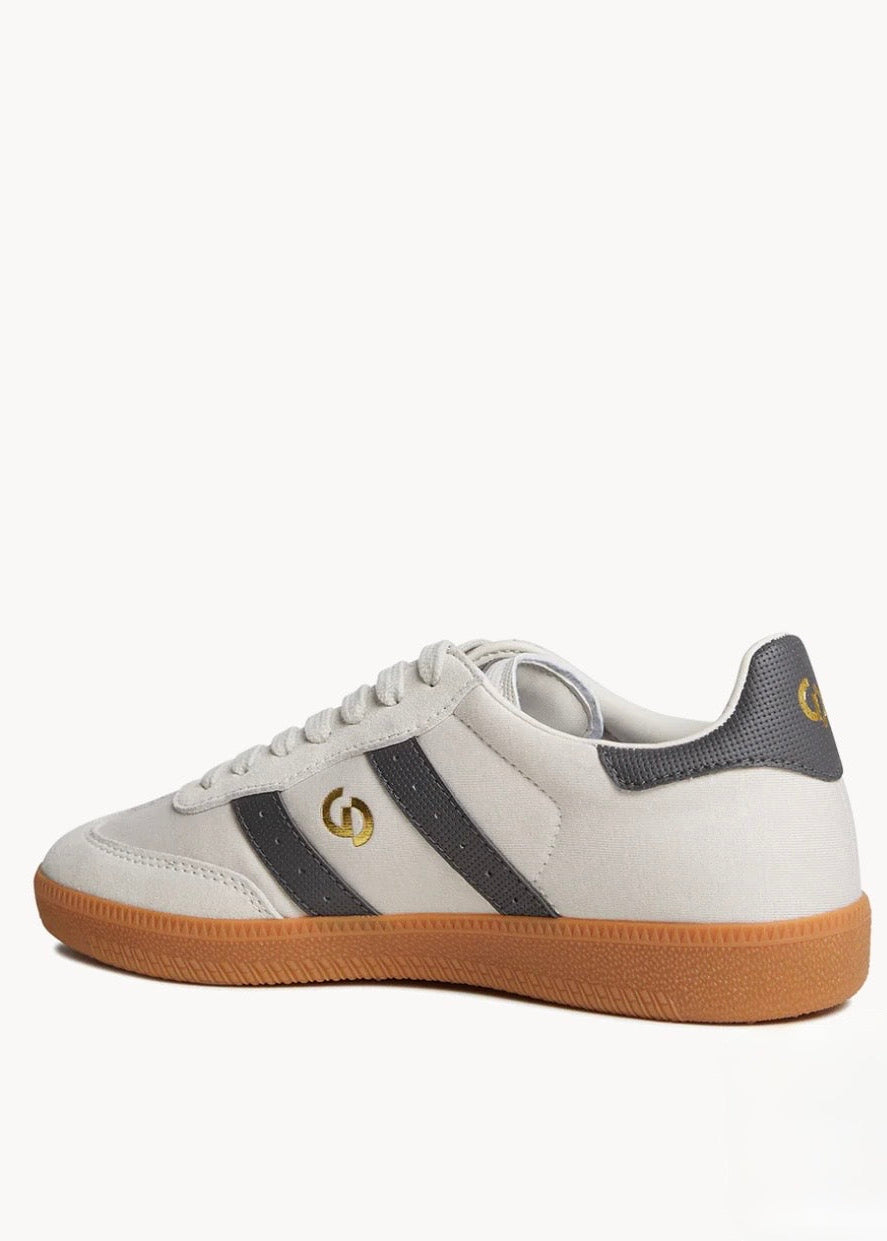 2001 Parallel Sneaker ~ Bone Canvas