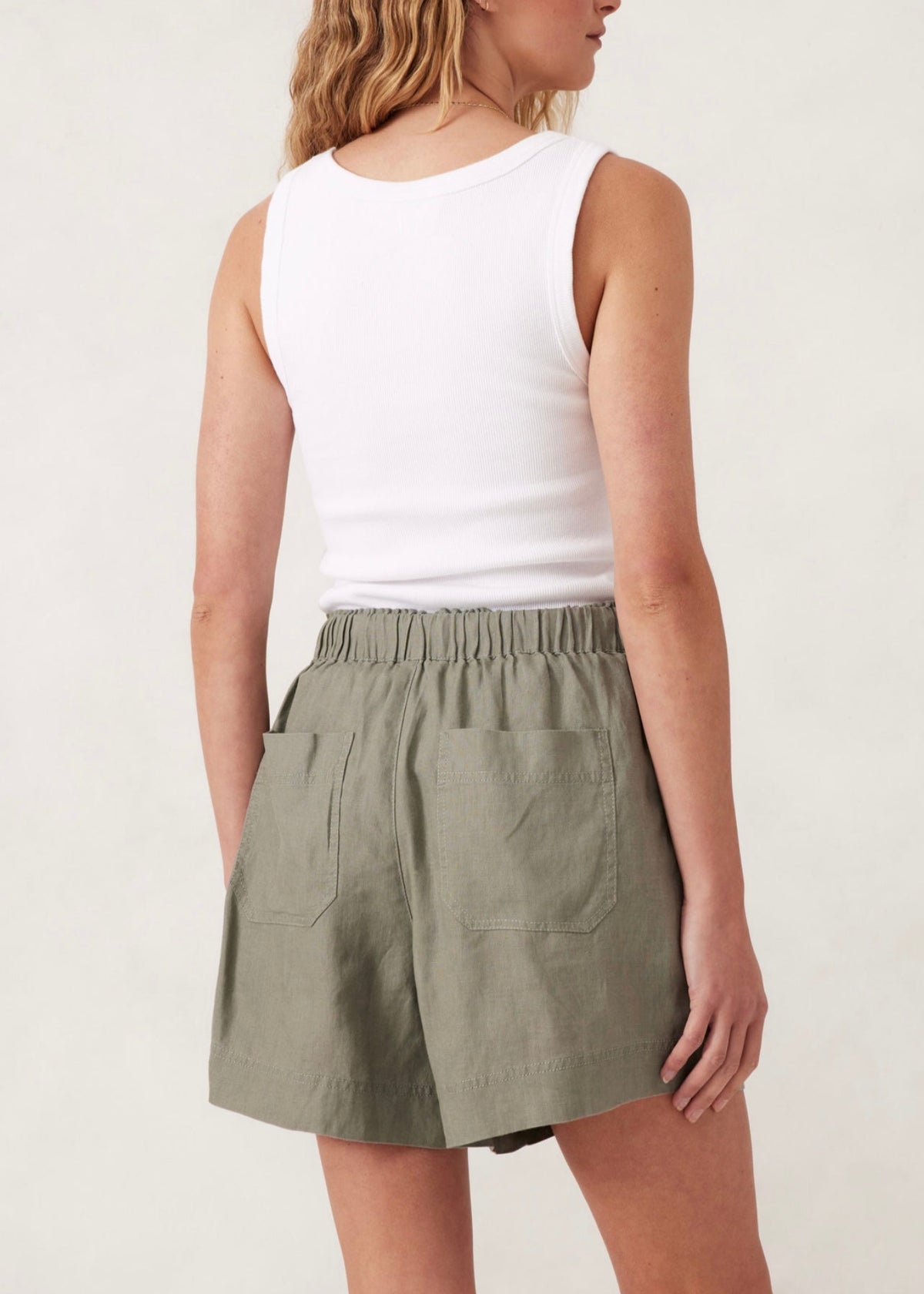 Panelled Pull on Short ~ Khaki