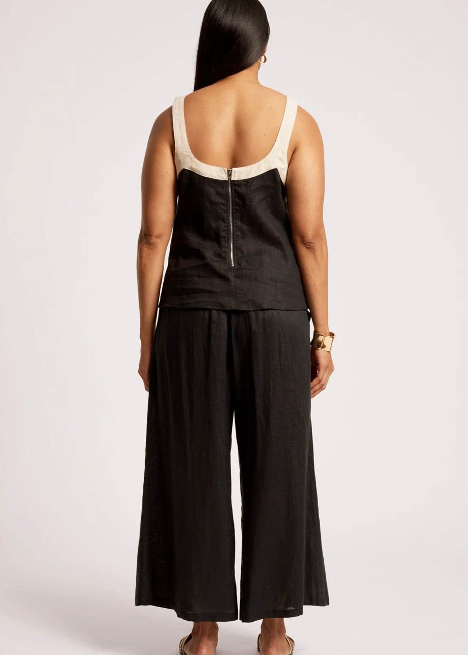 Maris Splice Tank ~ Black/Tusk