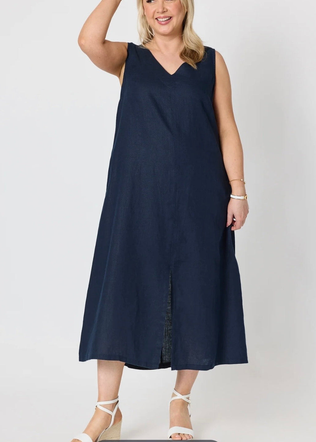 Ava Linen V-neck Dress ~ Navy
