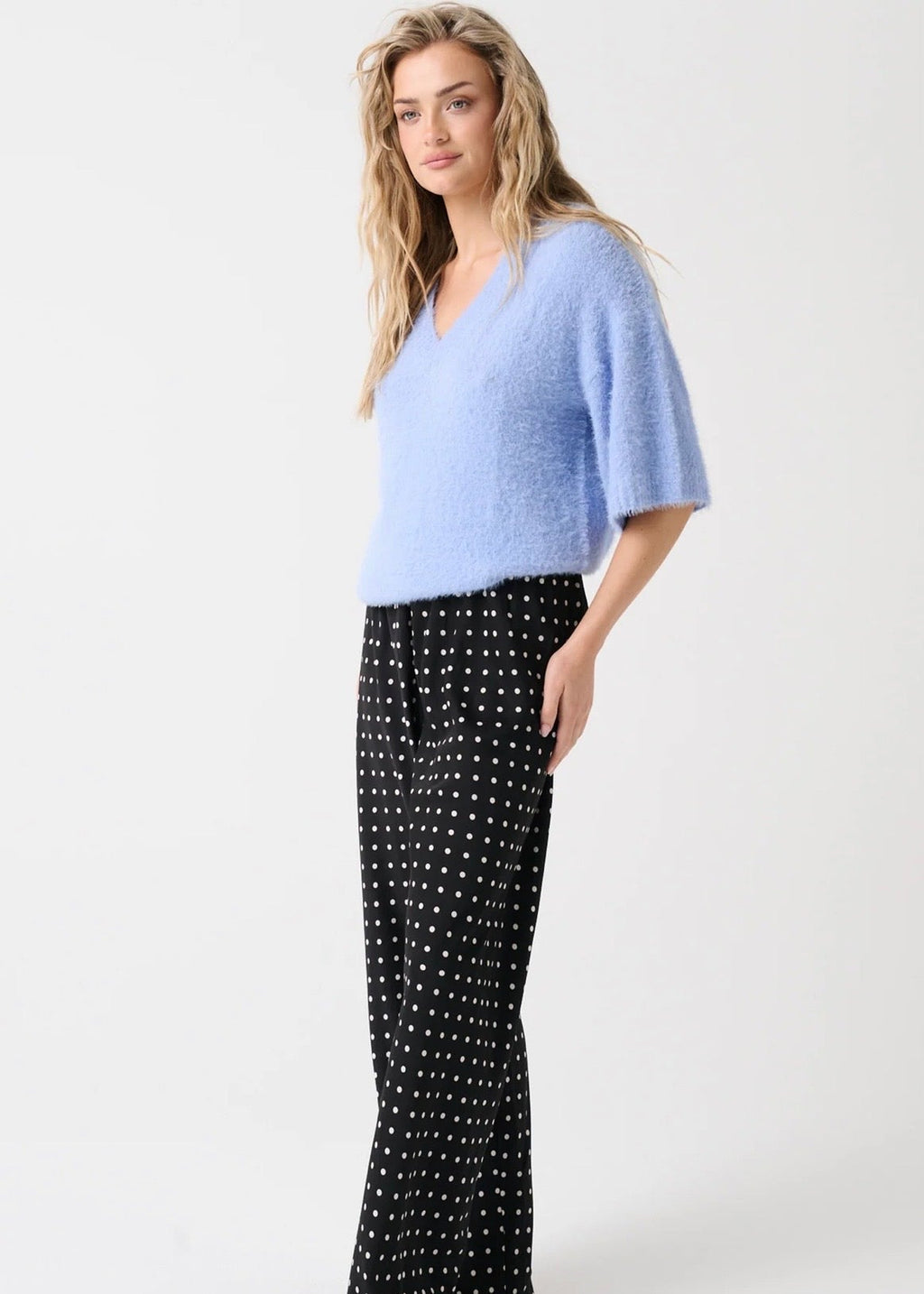 Mia Knit ~ Cornflower