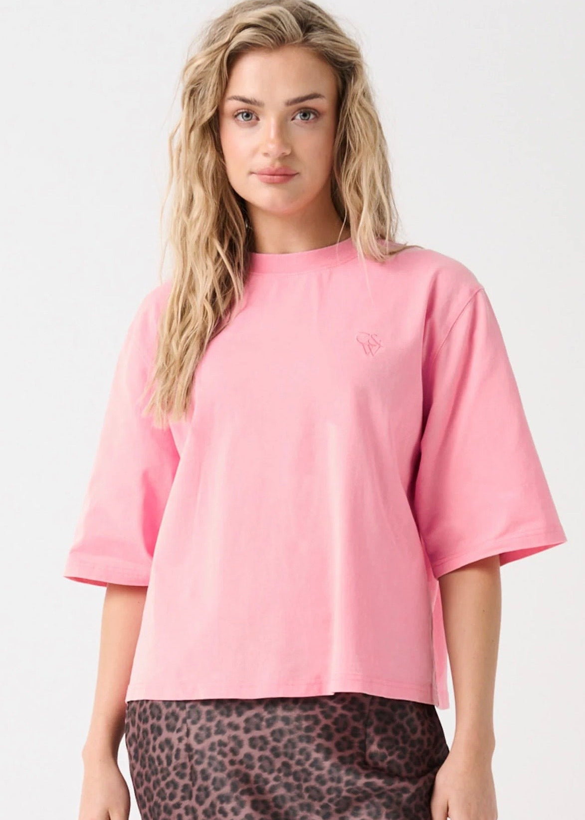 Hallie Tee ~ Candy