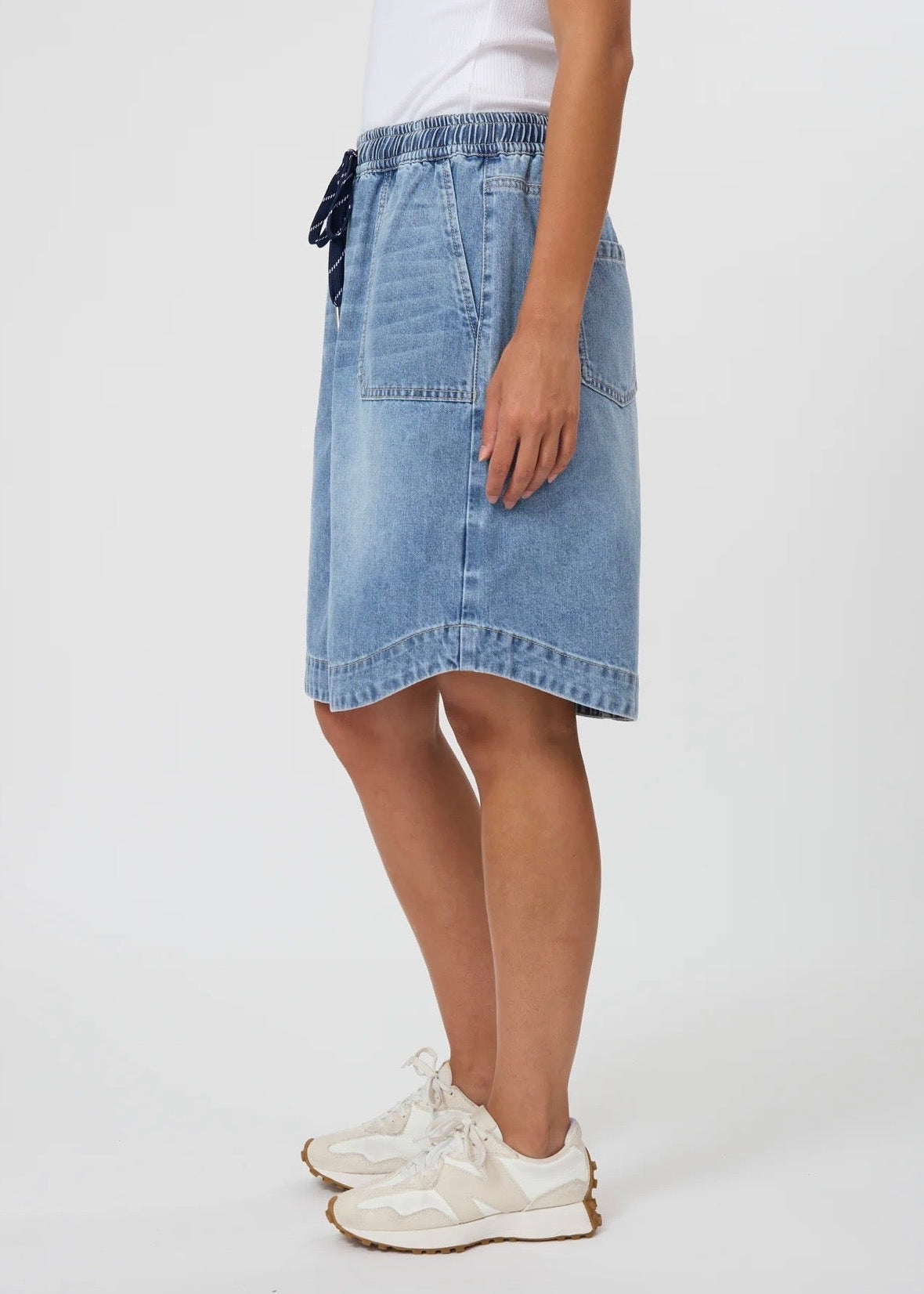 Vista Skirt ~ Mid Blue