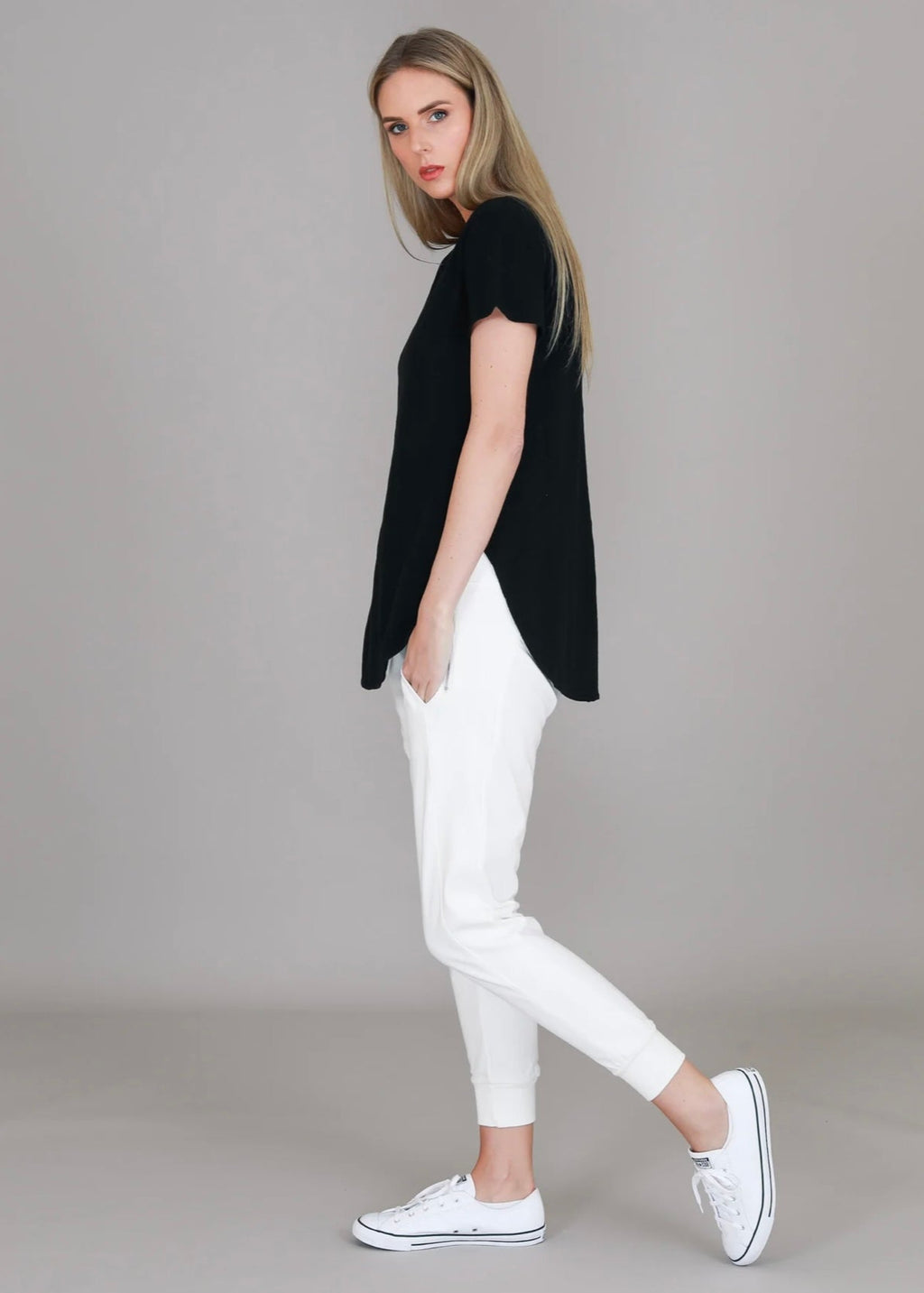 Elwood Tee